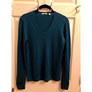 Uniqlo Merino Wool Sweater